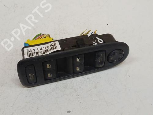 Used Switch Switch CITROËN C5 III (RD_) 2.0 HDi (RDRHD8, RDRHDJ, RDRHR8, RDRHRJ) (136 hp) 36368400 36368400
