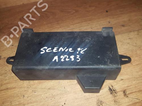 Used Fuse box Fuse box RENAULT MEGANE Scenic (JA0/1_) 1.6 i (JA0L) (75 hp) 33531516 33531516