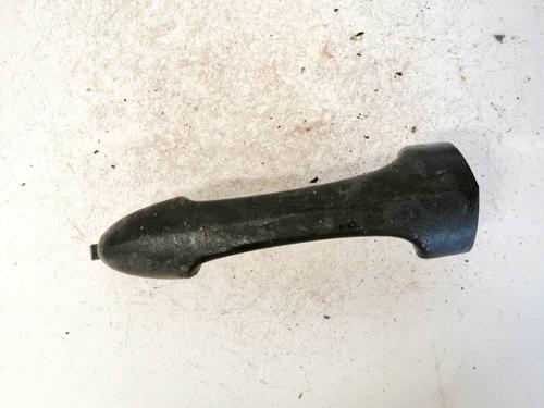 Used Front left exterior door handle Front left exterior door handle 38574010 38574010