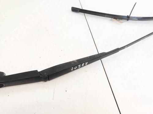 Used Front windshield wiper arm Front windshield wiper arm 32953725 32953725