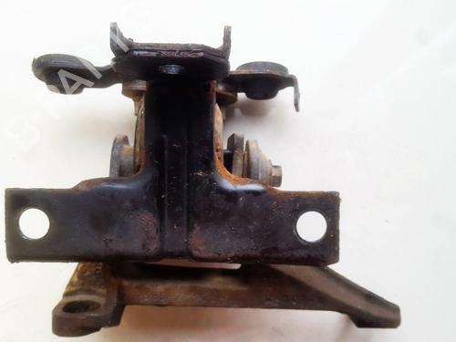 Used Engine mount Engine mount FORD MONDEO I (GBP) 1.6 i 16V (90 hp) 33526549 33526549