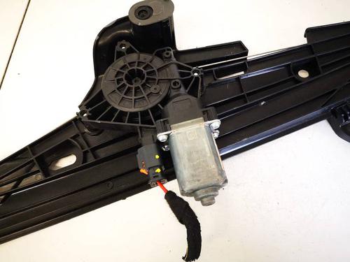 Used Right rear window motor Right rear window motor OPEL ASTRA L (OV5) 1.2 (FPHNSL, FPHNSR) (131 hp) 36686528 36686528