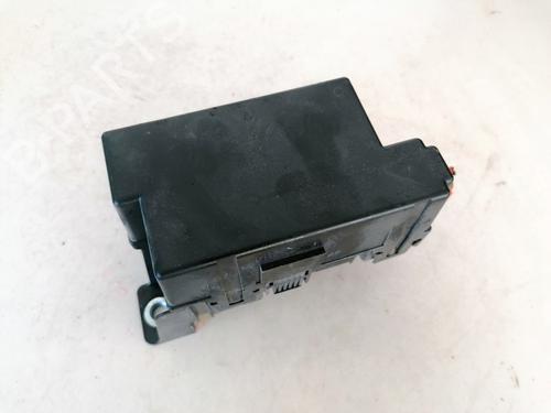 Used Fuse box Fuse box OPEL CORSA D (S07) 1.2 (L08, L68) (86 hp) 33095205 33095205
