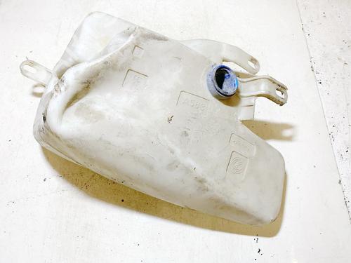 windscreen-washer-tank-audi-a6-c5-4b2-4b4-1997-1998-1999-2000-2001-2002-2003-2004-2005-35872532 main image