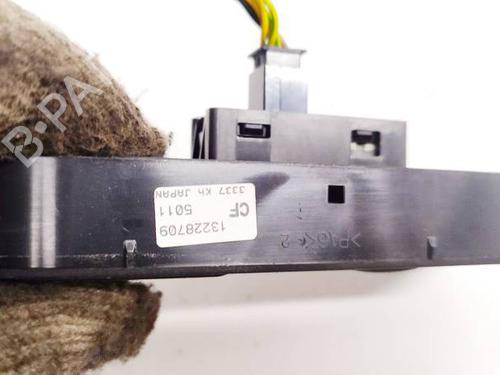 Switch OPEL ASTRA H (A04) 1.6 (L48) | BP33613082I30 - Image 2