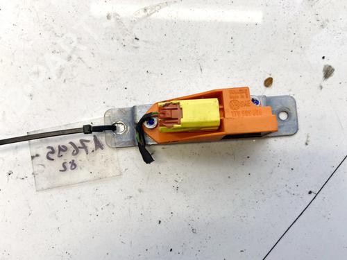 Used Electronic module Electronic module VW TOURAN (1T1, 1T2) 2.0 TDI (170 hp) 32893429 32893429