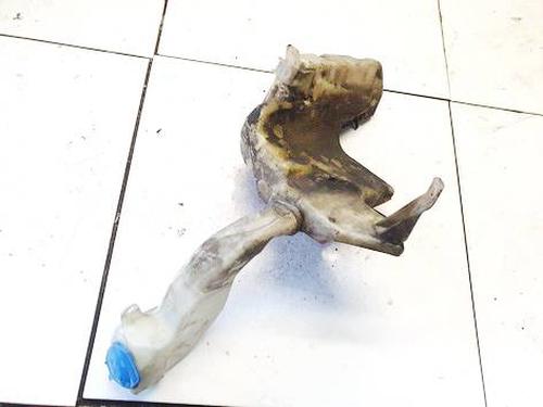 Used Windscreen washer tank Windscreen washer tank VW PASSAT B5.5 (3B3) 1.9 TDI (101 hp) 40245455 40245455