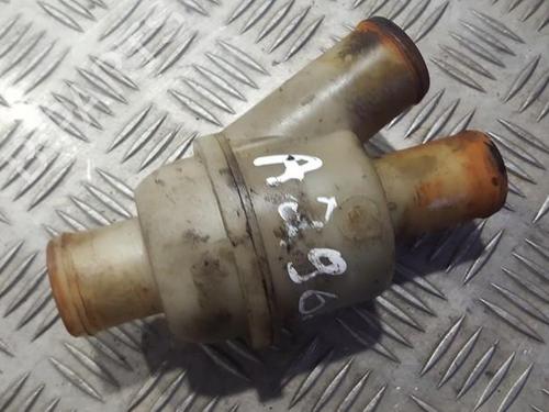 thermostat-housing-rover-200-ii-hatchback-rf-1995-1996-1997-1998-1999-2000-35660764 main image