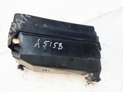 Used Fuse box Fuse box HONDA JAZZ II (GD_, GE3, GE2) 1.2 i-DSI (GD5, GE2) (78 hp) 33099225 33099225