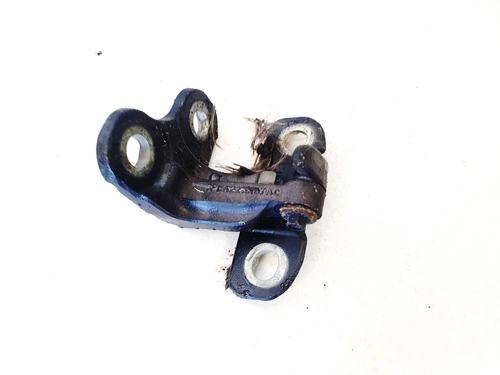 hingedoor-check-strap-jaguar-f-pace-x761-2015-32920751 main image