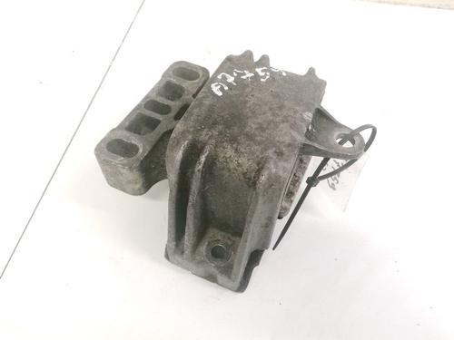 Used Engine mount Engine mount SKODA OCTAVIA I (1U2) 1.9 TDI (90 hp) 32894773 32894773