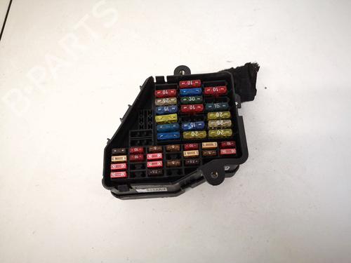 Used Fuse box VW GOLF IV (1J1) 1.9 TDI (90 hp) 32889175