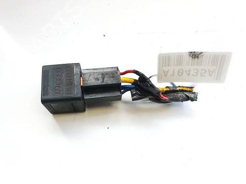Used Electronic sensor Electronic sensor VW GOLF II (19E, 1G1) 1.6 (70 hp) 32569394 32569394