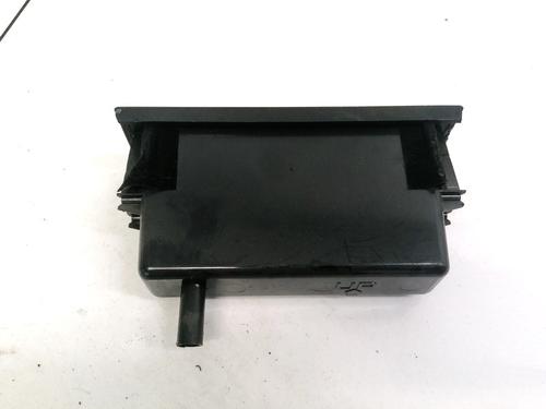 Dashboardkastje Dashboardkastje TOYOTA YARIS (_P9_) 1.4 D-4D (NLP90_, NLP90R) (90 hp) 35454245 35454245