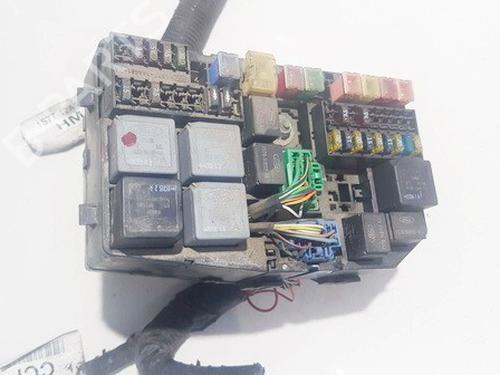 Used Fuse box Fuse box FORD MONDEO III (B5Y) 2.0 16V TDDi / TDCi (115 hp) 33527674 33527674