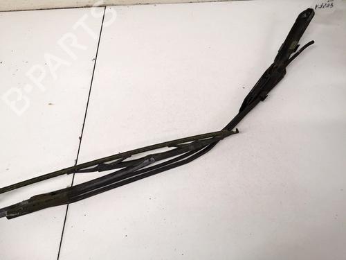 Used Front windshield wiper arm Front windshield wiper arm IVECO DAILY III Van 29 L 12 V (ALKA41A2, ALLA52A2, ALKA42A2) (116 hp) 32889338 32889338