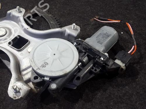 left-front-window-motor-hyundai-i20-i-pb-pbt-2008-2009-2010-2011-2012-2013-2014-2015-35659012 main image