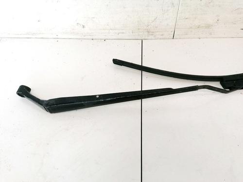 Vindspejlsviskerarm TOYOTA COROLLA Verso (_E12_) 2.0 D-4D (CDE120_, CDE120R) (90 hp) 32905750