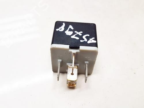 Used Electronic sensor Electronic sensor OPEL ASTRA G Hatchback (T98) 1.7 DTI 16V (F08, F48) (75 hp) 33105462 33105462