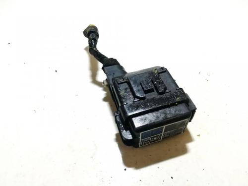 Used Fuse box Fuse box HONDA CIVIC VII Saloon (ES, ET) 1.3 IMA (ED9, ES9) (83 hp) 33513322 33513322