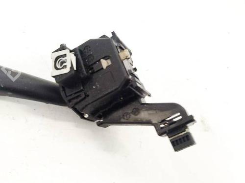 Warning switch VW GOLF PLUS V (5M1, 521) 1.9 TDI | BP38431017I22 - Image 2