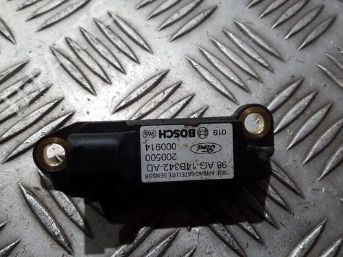 Used Electronic module Electronic module FORD FOCUS I (DAW, DBW) 1.8 Turbo DI / TDDi (90 hp) 33497890 33497890