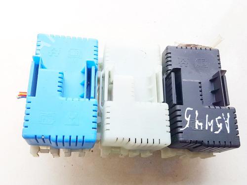 fuse-box-volvo-v70-iii-135-2007-2008-2009-2010-2011-2012-2013-2014-2015-2016-33528569 main image