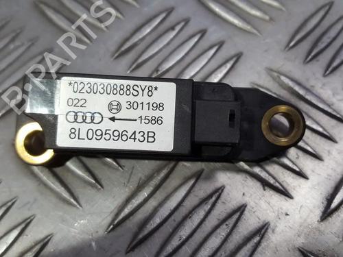 Used Electronic module Electronic module AUDI A3 (8L1) 1.8 (125 hp) 33492369 33492369