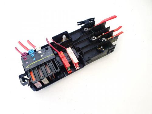 Used Fuse box Fuse box MERCEDES-BENZ M-CLASS (W164) ML 280 CDI 4-matic (164.120) (190 hp) 32912865 32912865