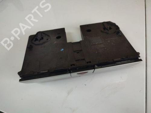 Used Glove box Glove box VW PASSAT B6 (3C2) 1.9 TDI (105 hp) 36102066 36102066