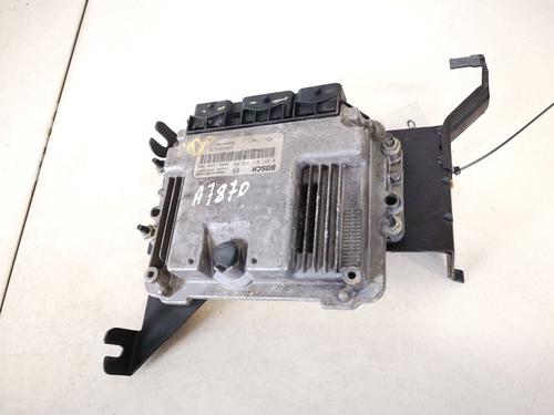 Used Engine control unit (ECU) Engine control unit (ECU) RENAULT MEGANE II (BM0/1_, CM0/1_) 1.9 dCi (BM0G, CM0G) (120 hp) 32900432 32900432