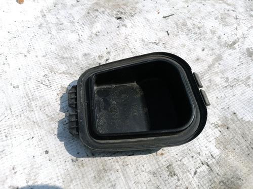 other-audi-a4-b5-8d2-1994-1995-1996-1997-1998-1999-2000-2001-35420765 main image