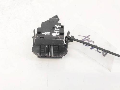switch-vw-golf-v-1k1-2003-2004-2005-2006-2007-2008-2009-2010-35258379 main image