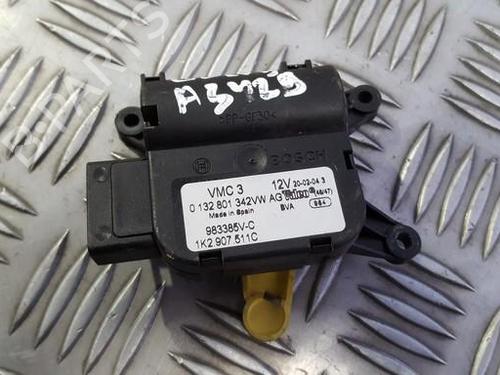 Used Electronic module Electronic module VW GOLF V (1K1) 1.6 FSI (115 hp) 33493989 33493989