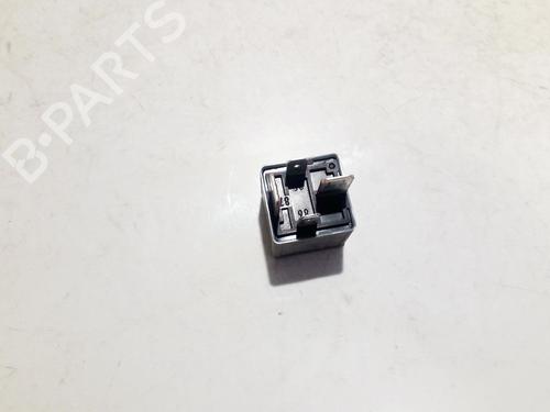 Electronic sensor AUDI A6 C5 (4B2, 4B4) 2.5 TDI quattro | BP33098990M84 - Image 2