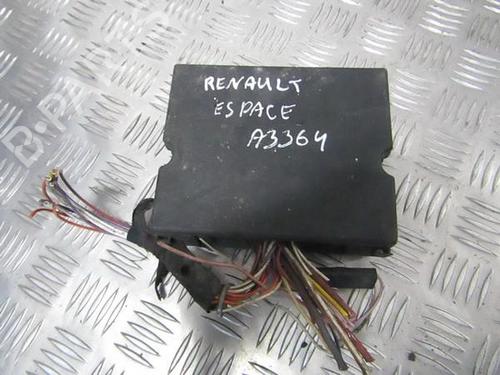 Used Fuse box Fuse box RENAULT ESPACE II (J/S63_) 2.1 TD (J633, J634, J/S635, J/S63D) (88 hp) 33491537 33491537
