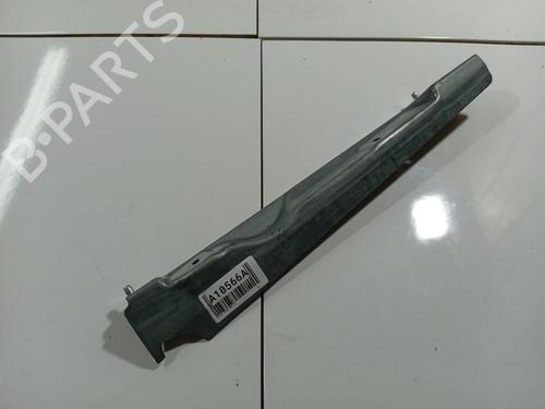 Støtte Støtte RENAULT MEGANE II (BM0/1_, CM0/1_) 1.6 16V (BM0C, CM0C) (113 hp) 32556866 32556866