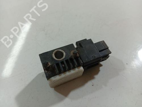 electronic-module-mazda-3-bk-2003-2004-2005-2006-2007-2008-2009-32536668 main image