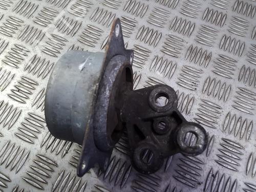 Used Engine mount Engine mount OPEL VECTRA C (Z02) 1.9 CDTI (F69) (120 hp) 33496139 33496139