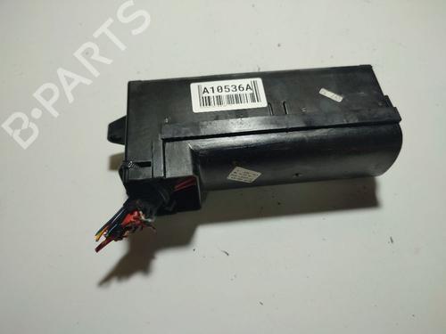 Fuse box VW GOLF PLUS V (5M1, 521) 1.9 TDI | BP32571859E1 - Image 4