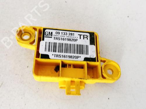 Used Electronic module Electronic module OPEL ASTRA G Hatchback (T98) 2.0 DTI 16V (F08, F48) (101 hp) 33069112 33069112