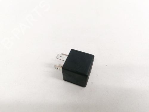 Used Electronic sensor Electronic sensor OPEL ZAFIRA A MPV (T98) 2.0 DI 16V (F75) (82 hp) 33084077 33084077