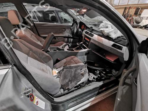 Switch BMW 3 (E90) 325 i | BP32537762I30