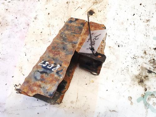 Used Front bumper bracket Front bumper bracket 35427727 35427727