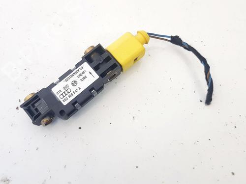 elektronisk-modul-audi-a4-b6-8e2-2000-2001-2002-2003-2004-2005-32883129 main image
