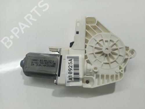 right-front-window-motor-skoda-superb-ii-3t4-2008-2009-2010-2011-2012-2013-2014-2015-38576244 main image