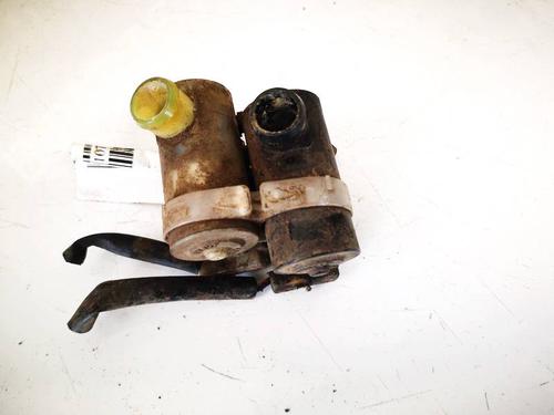 washer-pump-honda-cr-v-ii-rd_-2001-2002-2003-2004-2005-2006-2007-35035650 main image