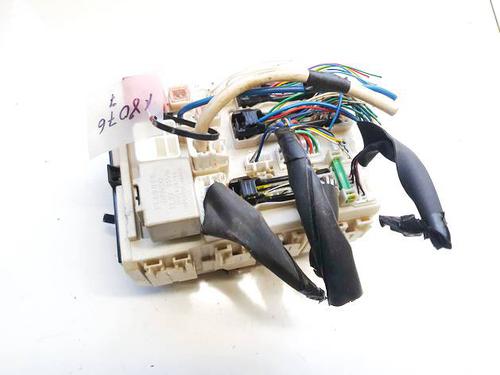 Used Fuse box Fuse box TOYOTA AURIS (_E15_) 2.0 D-4D (ADE150_, ADE150R) (126 hp) 32914374 32914374