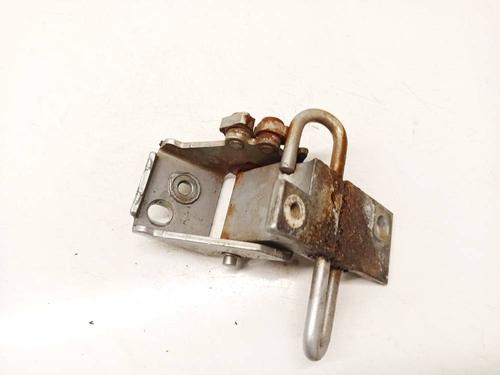 hingedoor-check-strap-audi-a4-b5-8d2-1994-1995-1996-1997-1998-1999-2000-2001-32538647 main image