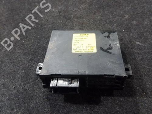 Used Electronic module Electronic module MERCEDES-BENZ S-CLASS (W220, V220) S 500 (220.075, 220.175, 220.875) (299 hp) 33483536 33483536